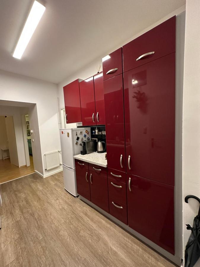 Cosy & Quiet In 17Th District Appartement Wenen Buitenkant foto