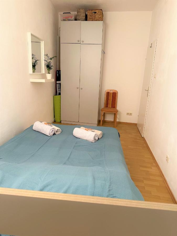 Cosy & Quiet In 17Th District Appartement Wenen Buitenkant foto